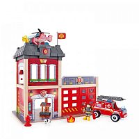 Hape Игровой набор Пожарная станция / цвет красный					