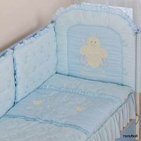 Бампер в кроватку для новорожденного Пеша голубой					